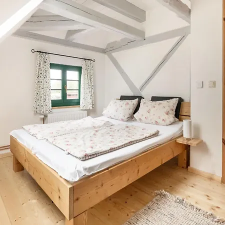 Сasa de vacaciones Lovely Holiday In With Terrace