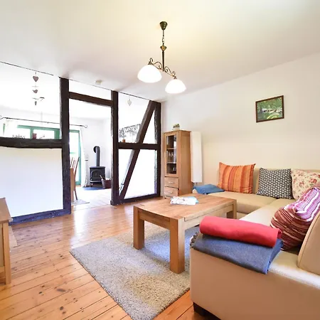 Сasa de vacaciones Lovely Holiday In With Terrace *